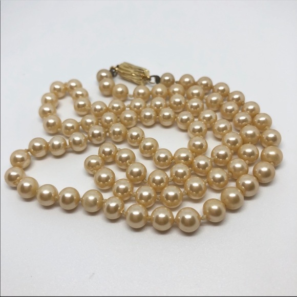 Vintage Napier Pearl Necklace - Picture 5 of 8